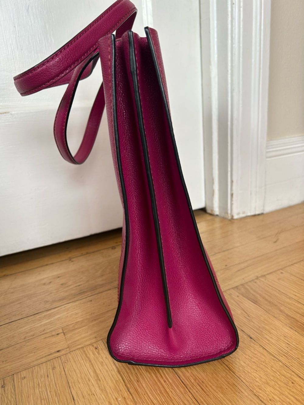Marc Jacobs Fuchsia Pebbled Leather Tote - Picture 8 of 11
